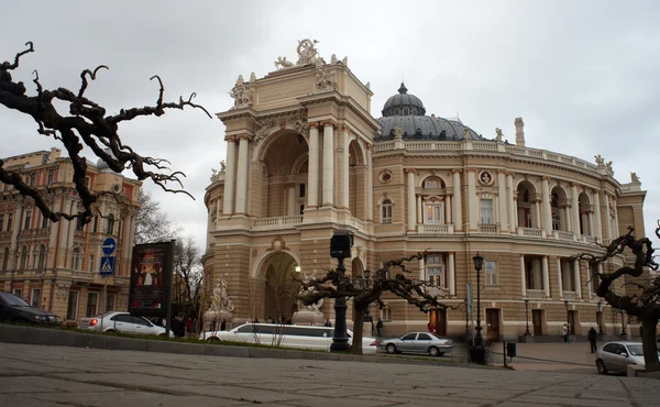 Odessa のオペラおよびバレエの家のビュー — ストック写真