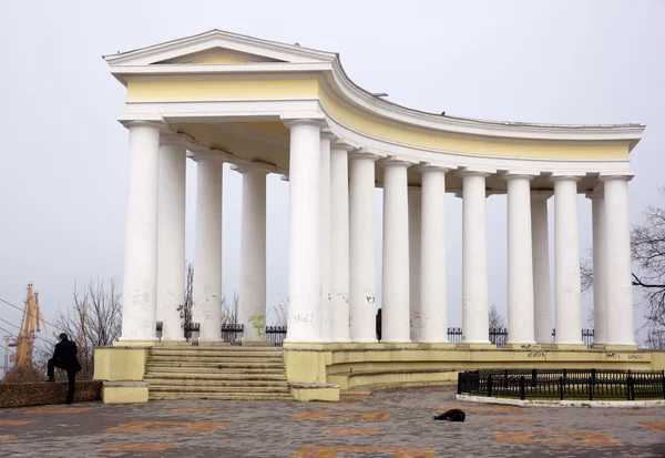 Temple next to Voronzov building, Odessa — Stock Photo, Image