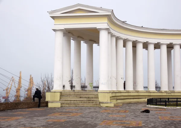Temple next to Voronzov building, Odessa — Stock Photo, Image