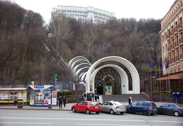 Cableway, Mykhailivska square in Kiev — Stock Photo, Image