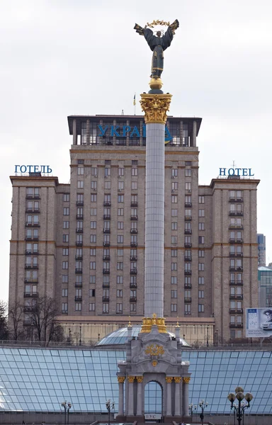 独立広場、キエフの列 — ストック写真