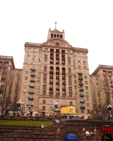 Gebäude in der kreshiatischen Straße, Kiev — Stockfoto