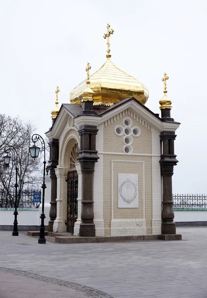 Kapelle, Kloster Pechersk Lavra in Kiev — Stockfoto