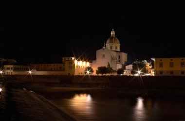 Florence, gece