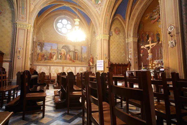 Церковь Вилла Риволтелла в Триесте — стоковое фото