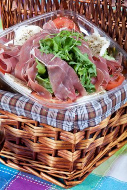 parma jambon salatası