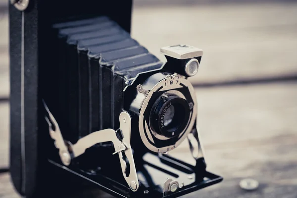 Stary aparat składane — Zdjęcie stockowe