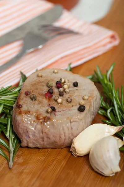 Beef and rosemary — Stock Photo, Image