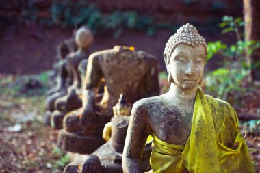 Buddhist statues clipart