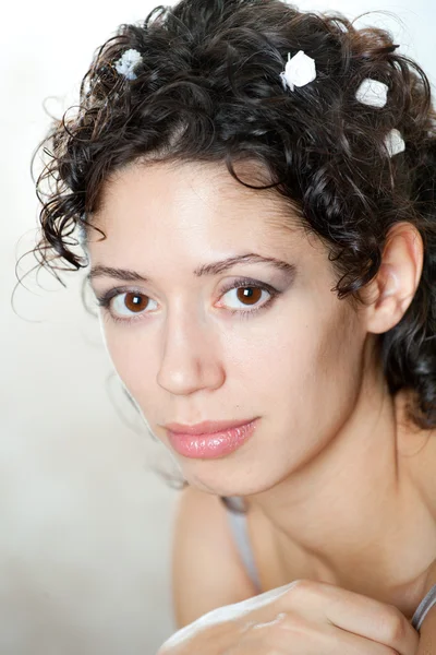 Close up portrait of a beautiful female model — Stock Photo, Image