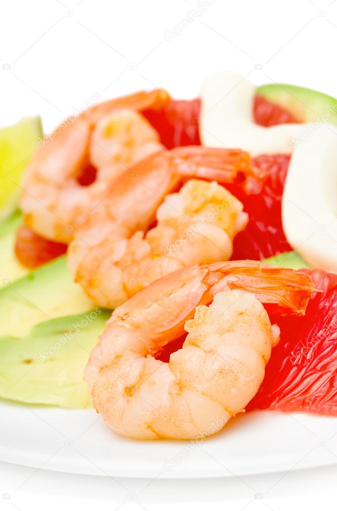 Salad with shrimp, avocado and grapefruit