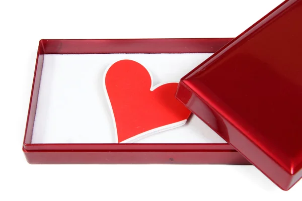 Vit presentask med röda hjärtan inne på vit bakgrund — Stockfoto