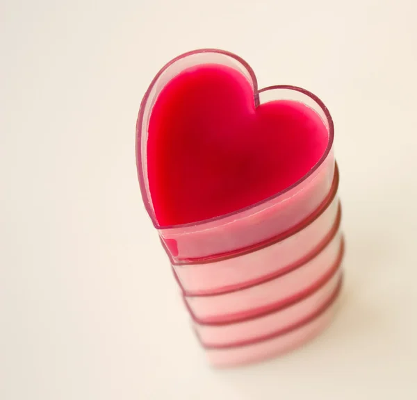 Romantický karta s červeným srdcem — Stock fotografie