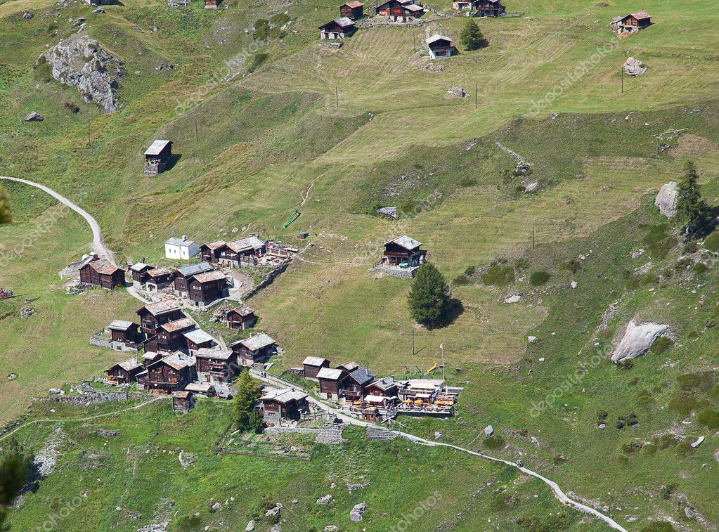 Фото деревни в альпах