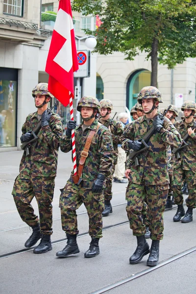 ज्यूरिख में स्विस राष्ट्रीय दिवस परेड — स्टॉक फ़ोटो, इमेज