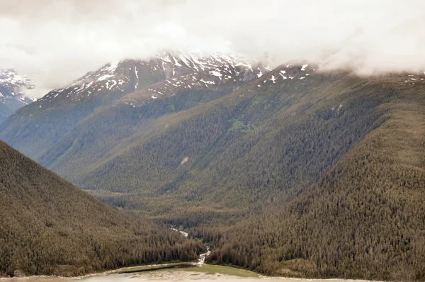 Alaskan Mountains — Stock Photo, Image