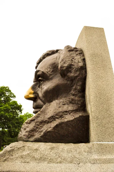 亚伯拉罕 · 林肯墓地雕像 — 图库照片