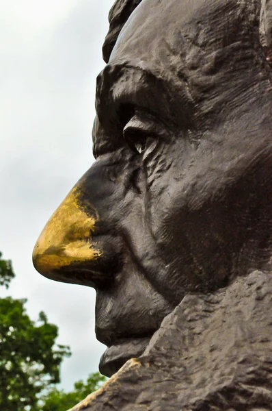 亚伯拉罕 · 林肯墓地雕像 — 图库照片
