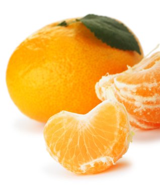 Segments and the whole tangerine clipart