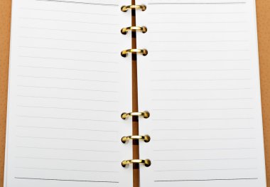 açık defter ile bakır bağlama.