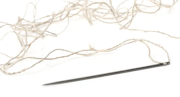Needle and thread closeup — Stock Photo, Image