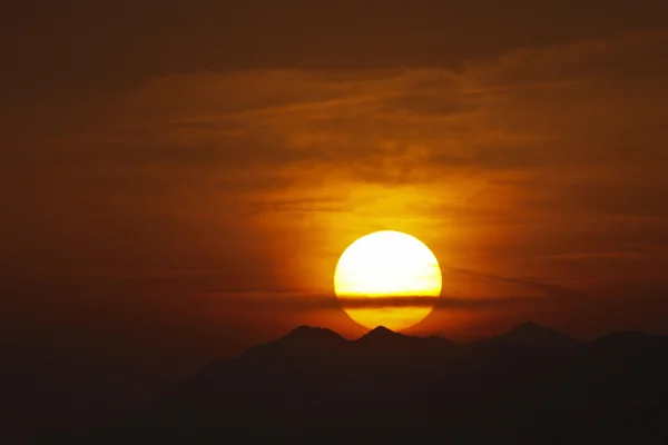 Sunset at Lazise at Lake Garda, Veneto, Italy, Europe — Stock Photo, Image