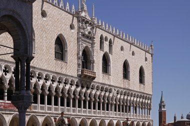 Venedik, (palazza ducale Doges Sarayı)