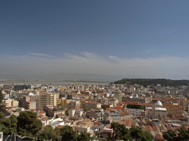 Cagliari, sardiniadt sardiniens şehrin eski kasaba castello görünümünden