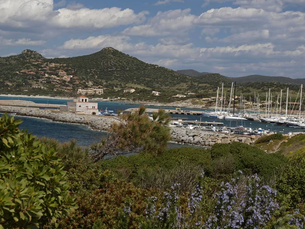 Sardinië, Haven van Marina di Villasimius, Italië — Stockfoto