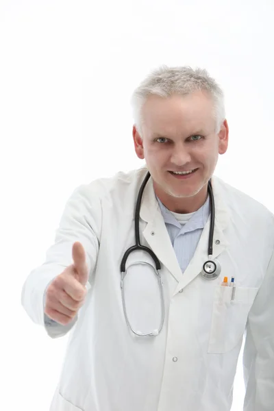 Usměvavá starší doktor — Stock fotografie