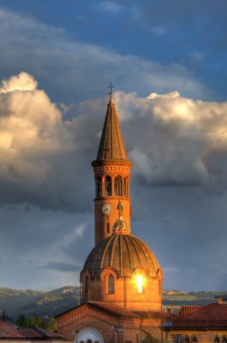 Madonna moretta Kilisesi. Alba, İtalya.