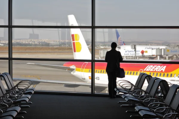 Passagier in luchthaventerminal. — Stockfoto