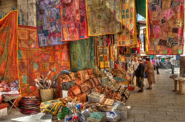 Rynek w starej części Jerozolimy. — Zdjęcie stockowe