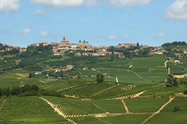 Heuvels van Piemonte. Noord-Italië. — Stockfoto