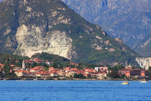 マッジョーレ湖。北イタリア. — ストック写真