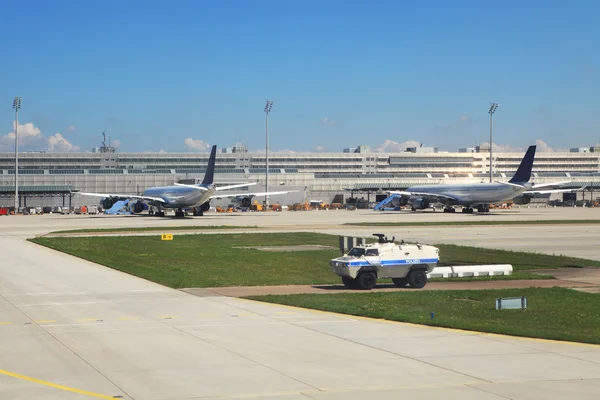Aeroporto Internacional de Munique. — Fotografia de Stock
