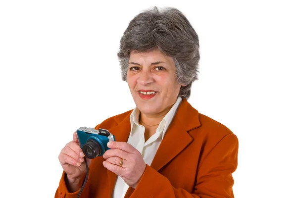 Femme senior avec caméra — Photo