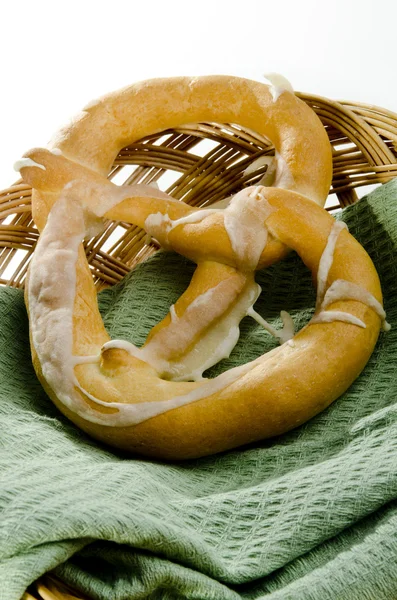 Cheese pretzel — Stock Photo, Image