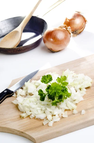 Chopped onion are ready to fry — Stock Photo, Image
