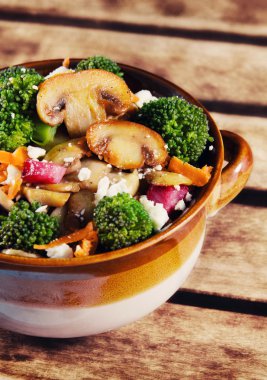 Mushroom and broccoli stir-fry clipart