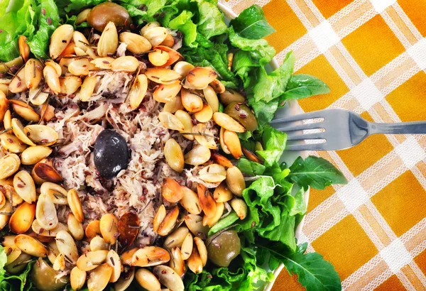 Chicken salad with almonds and olives — Stock Photo, Image