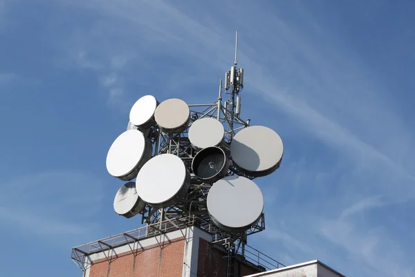 Comunicación de la antena Imágenes de stock libres de derechos