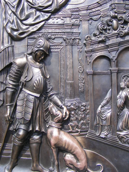 iron ancient statue — 图库照片 #8116869