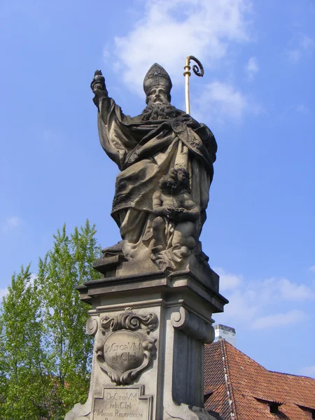 Религиозная статуя — стоковое фото