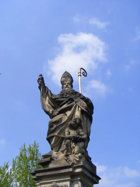 Религиозная статуя — стоковое фото