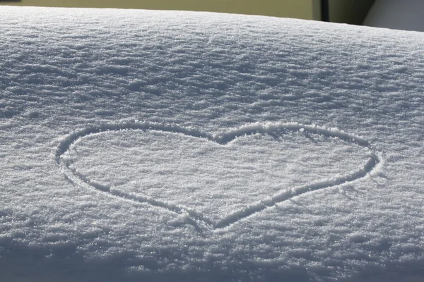 Aşk kalp kar — Stok fotoğraf