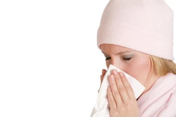 Mujer enferma con gripe estornudando —  Fotos de Stock