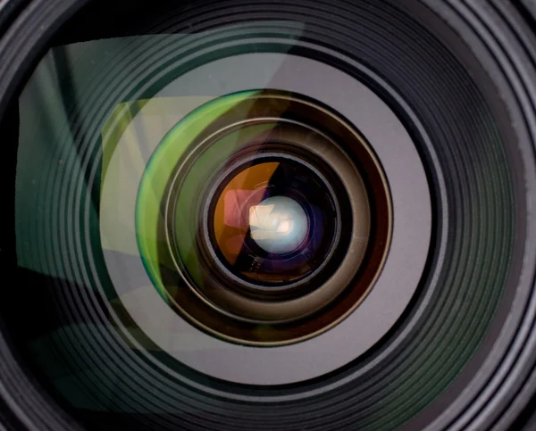 Camera-lens met reflectie — Stockfoto