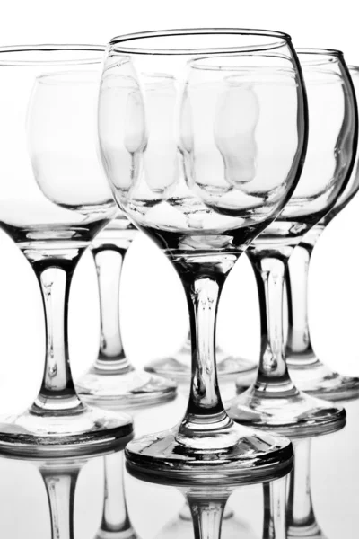 Άδειο wineglasses με αντανάκλαση — Φωτογραφία Αρχείου