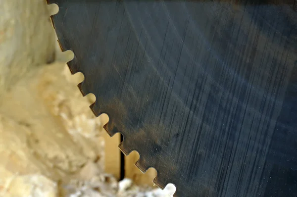 Roestige snijden wiel industriële cilinder — Stockfoto